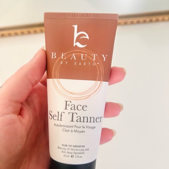 Beauty by Earth Other - Beauty by Earth Face Self Tanner in Fair to Medium